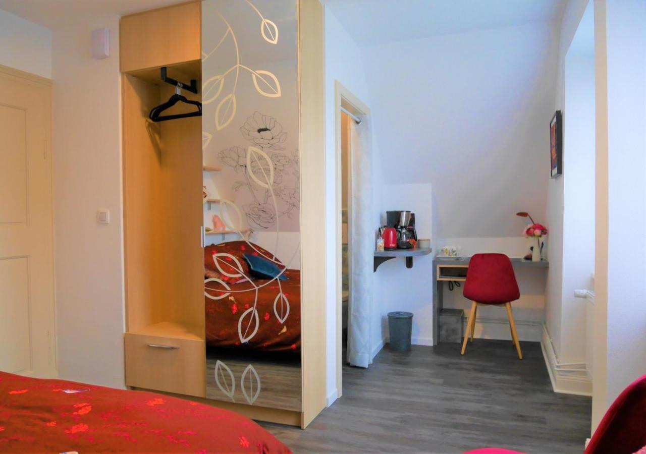 Ferienwohnung Le Jardin Des Roses Saverne Exterior foto